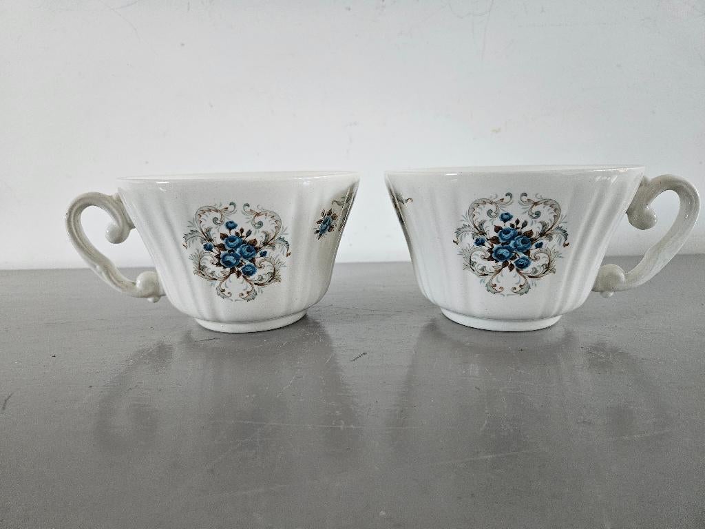 porseleinen kopjes, Huis en Inrichting, Keuken | Servies, Ophalen of Verzenden, Zo goed als nieuw, Overige stijlen, Kop(pen) en/of Schotel(s)