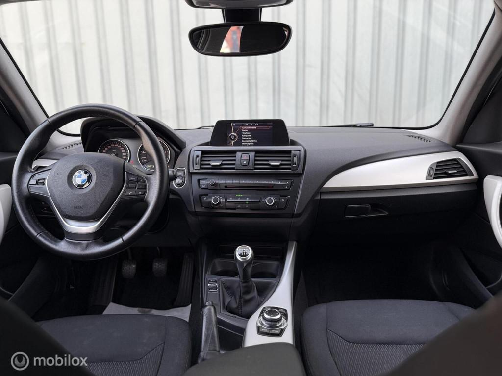 BMW 1-serie 116i EDE | Airco | Stoelverw. | PDC | NAVI, 1-Serie, 4 cilinders, 19 km/l, 5 stoelen