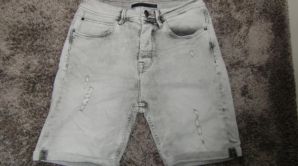 Korte spijkerbroek  Ashes to dust  maat S, Kleding | Heren, Spijkerbroeken en Jeans, Ashes to dust, W32 (confectie 46) of kleiner