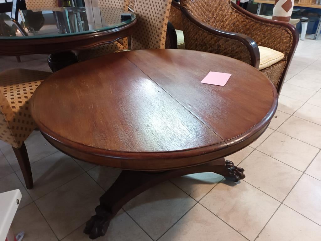 Mooie Ronde Salontafel, Ophalen