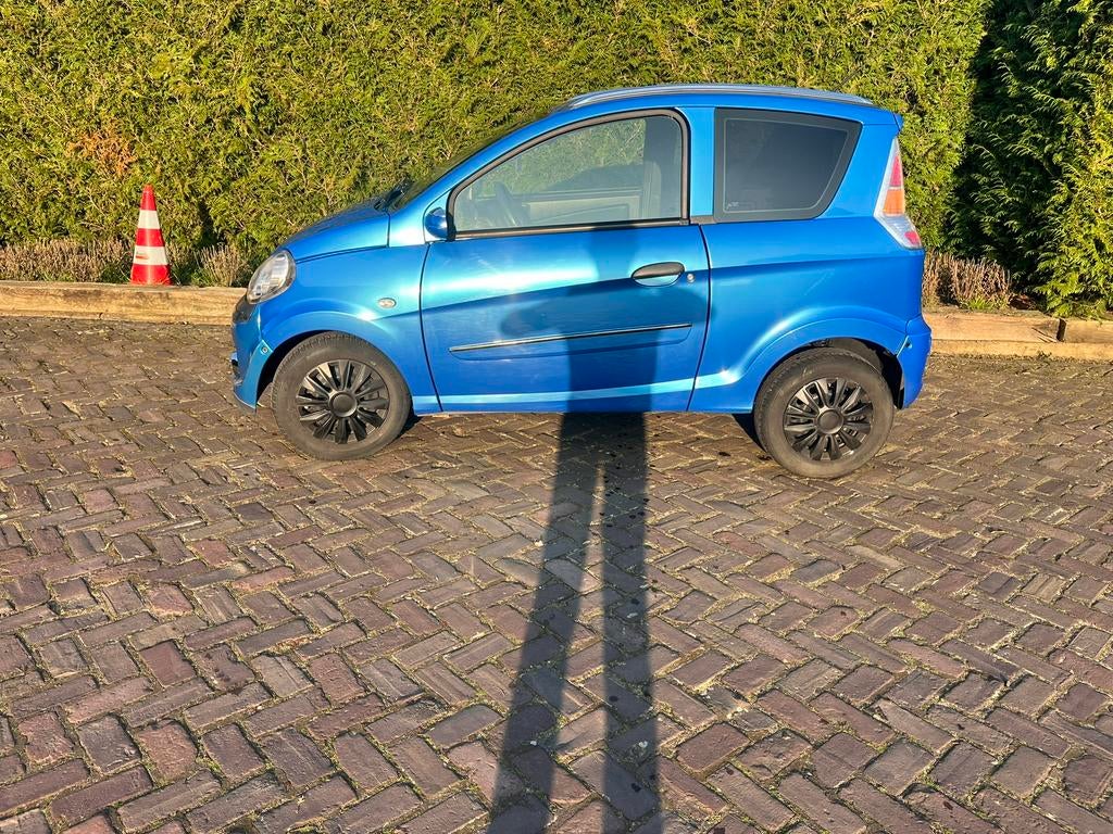 Microcar mgo2 2014 (kapot), Ophalen, Microcar, Zo goed als nieuw, 16 km/u of meer