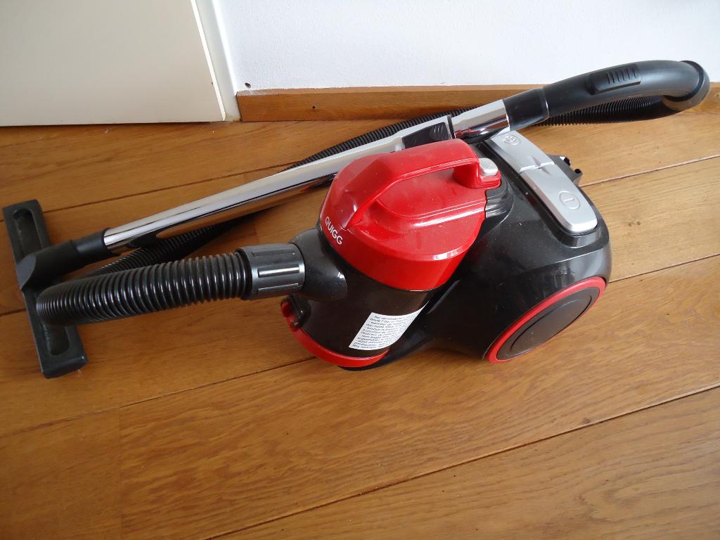 ZAKLOZE STOFZUIGER - MERK QUIGG, Stofzuiger, Ophalen of Verzenden, Zo goed als nieuw, Reservoir