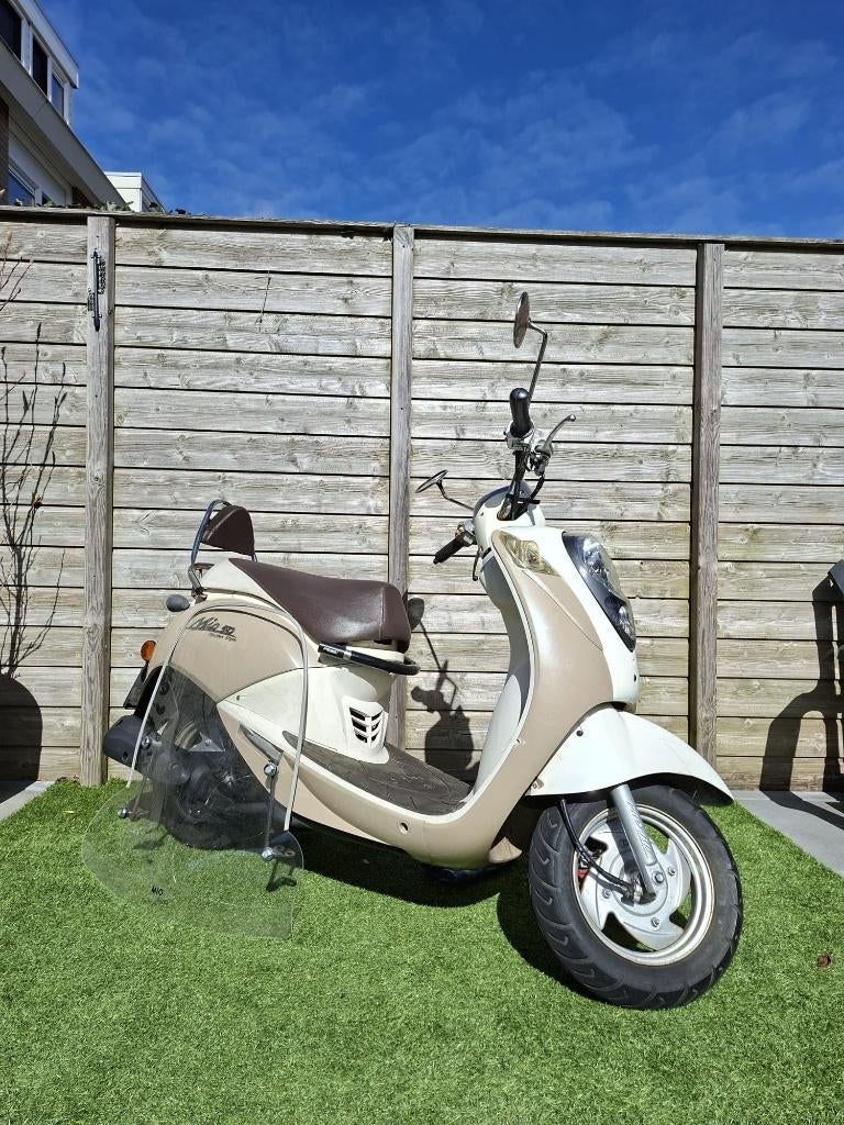 SYM MIO 50 "snorfiets", Fietsen en Brommers, Snorfietsen en Snorscooters, Ophalen, Gebruikt, SYM, Benzine