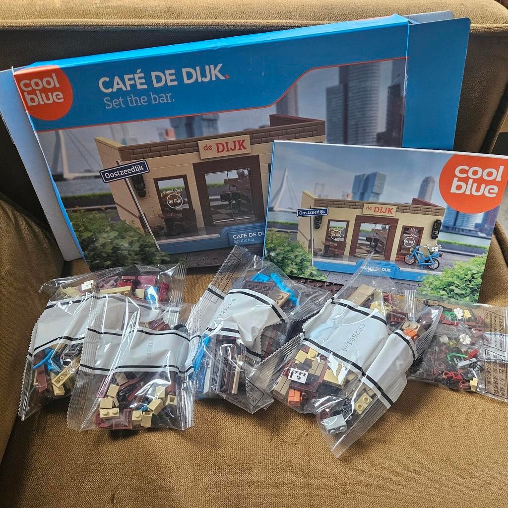 Cool Blue "LEGO" set - Café De Dijk, Ophalen of Verzenden, Nieuw, Complete set