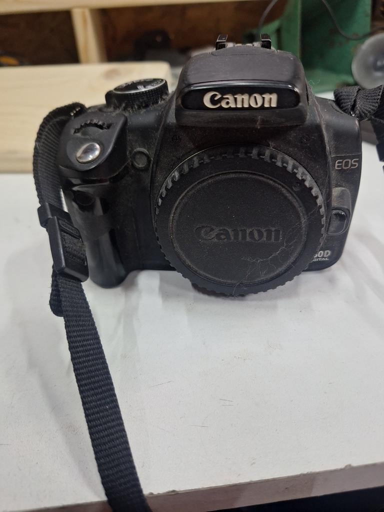 Canon EOS 350D digitale spiegelreflexcamera met lader, Ophalen