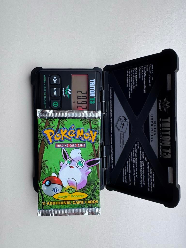 Pokemon 1st Edition Jungle Booster Pack 20.92 gram, Ophalen of Verzenden, Nieuw, Booster