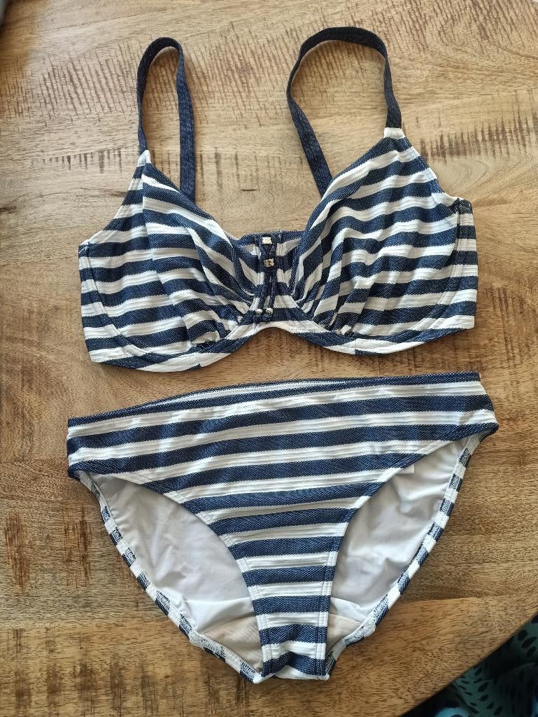 Prima donna bikini 75 G broekje 38 ZGAN blauw wit 75G, Blauw, Ophalen of Verzenden, Zo goed als nieuw, Bikini