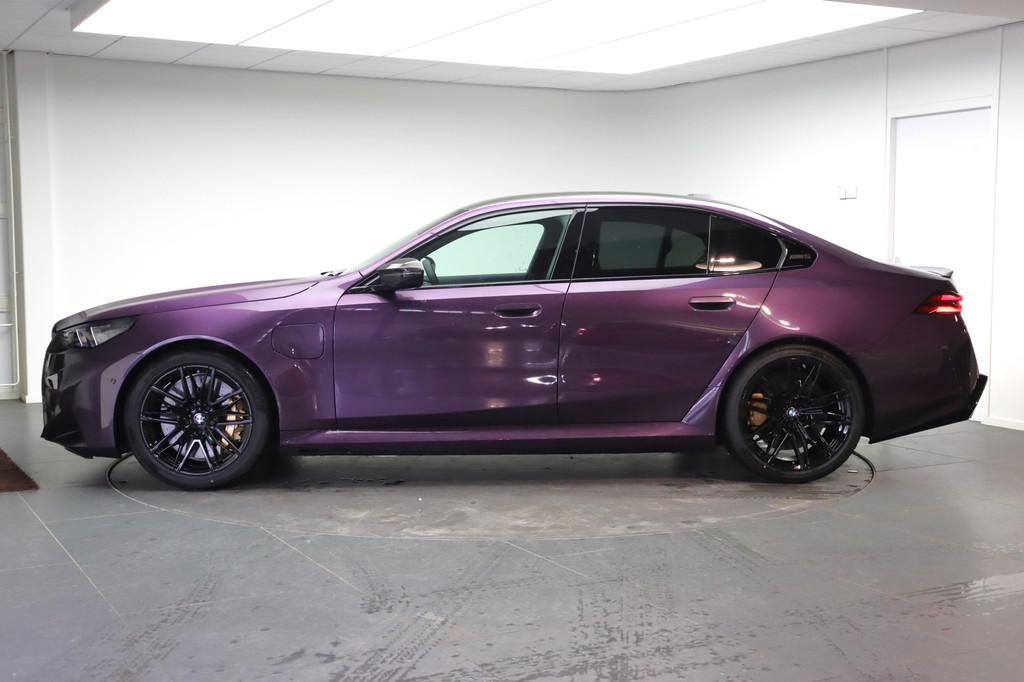 BMW 5 Serie M5 Automaat / Trekhaak / Bowers & Wilkins / M Mu, Overige kleuren, 4395 cc, Leder, Hybride Elektrisch/Benzine