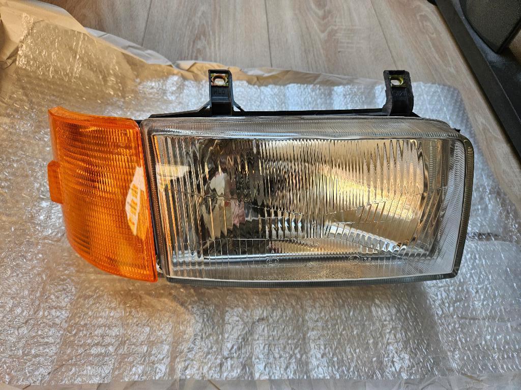 Koplamp met knipperlicht VW T4 Hella, Ophalen, Nieuw, Volkswagen