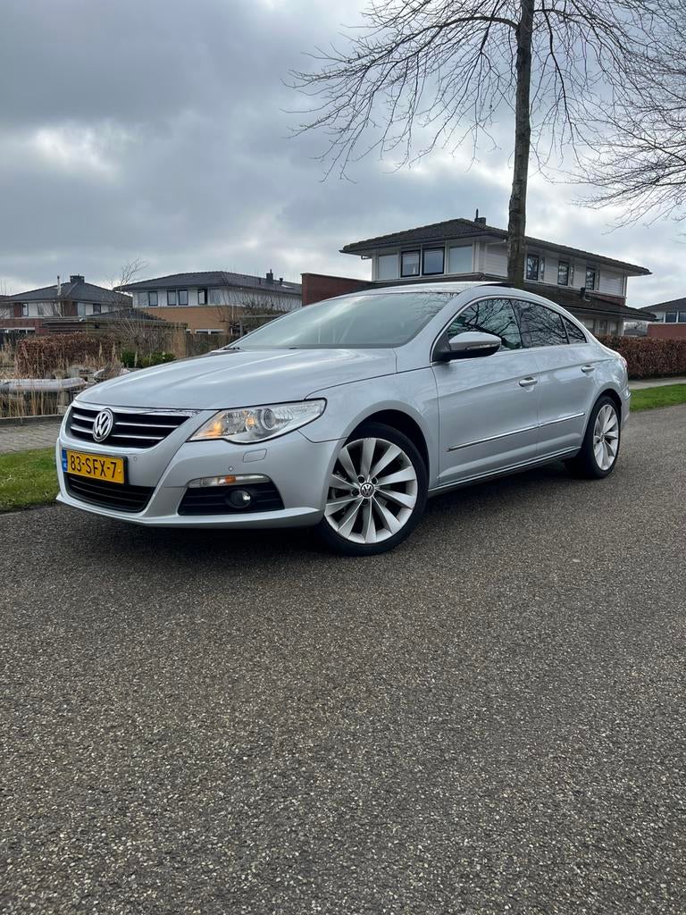 Volkswagen Passat CC 1.8TSI 118KW 7-DSG 2011 Grijs (EXPORT), 1429 kg, 4 cilinders, 160 pk, 75 €/maand