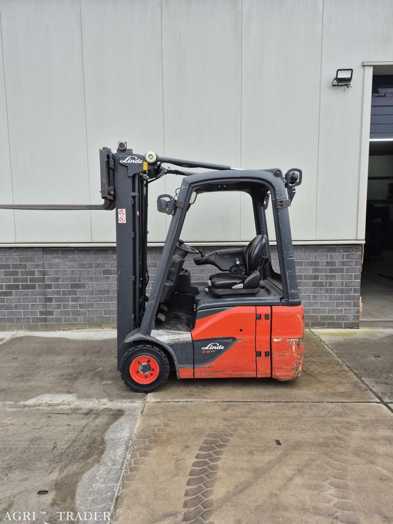 Linde E16C-02 bj 2014 triplex freelift sideshift 4.620 mm
