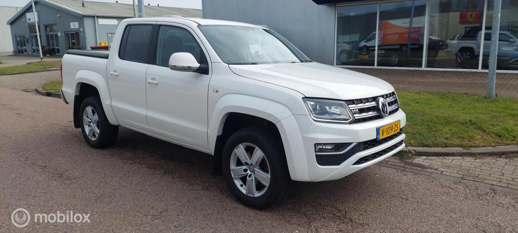 Volkswagen Amarok 3.0 TDI V6 Highline 4Motion Plus Cab 204pk, Auto's, Gebruikt, Euro 6, 3000 kg, Wit