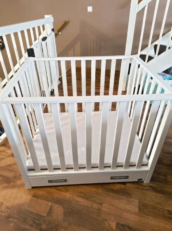 TWF Babybox SEM (wit), Ophalen, Zo goed als nieuw, Rechthoekig, In hoogte verstelbaar