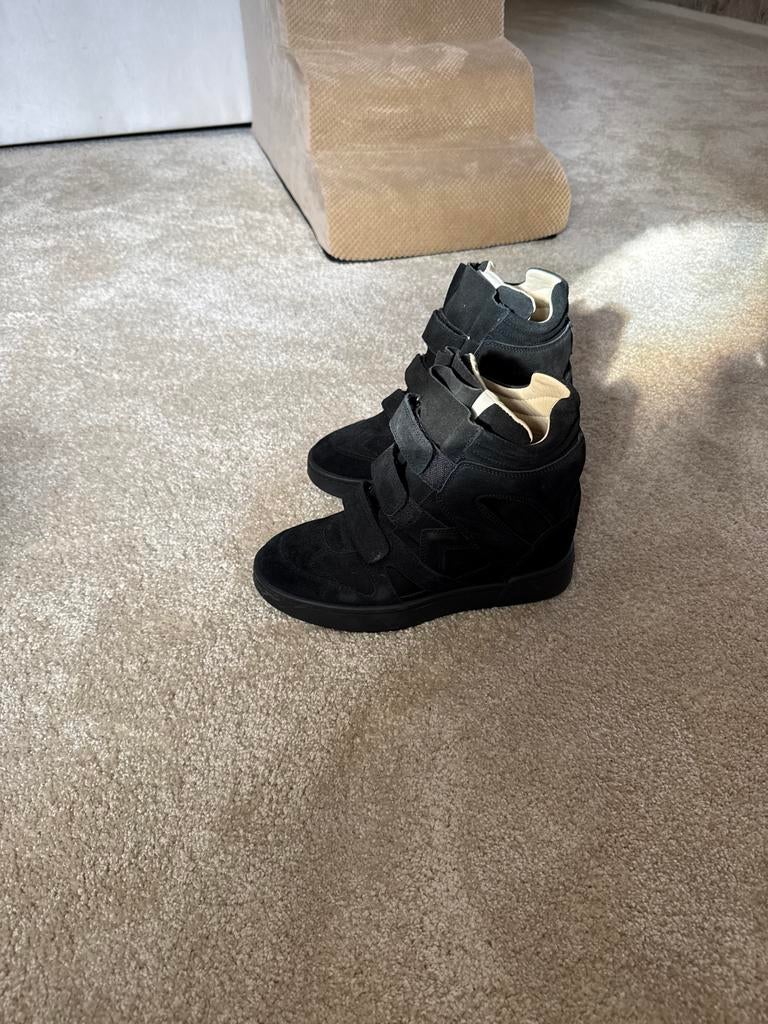 Isabel Marant schoenen, Kleding | Dames, Schoenen, Ophalen of Verzenden, Gedragen, Zwart, Sneakers of Gympen