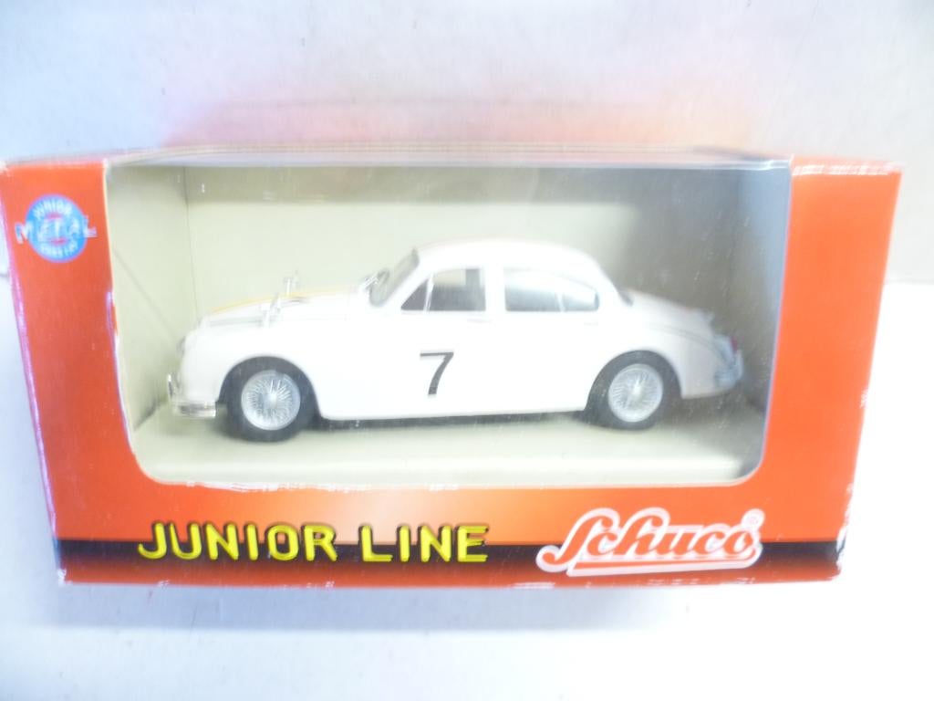 Schuco JR Jaguar MK11 race nr 7 in doos wit 1:43 auto, Ophalen of Verzenden, Nieuw, Auto, Schuco