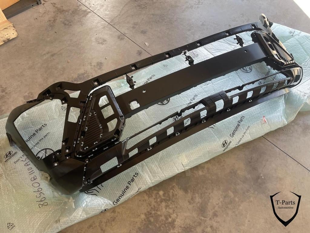 hyundai kona voorbumper bumper 86560BE110AS, Heolleung-ro 12
06797  Seoul, Nieuw, Ophalen of Verzenden, Info@hyundai.com