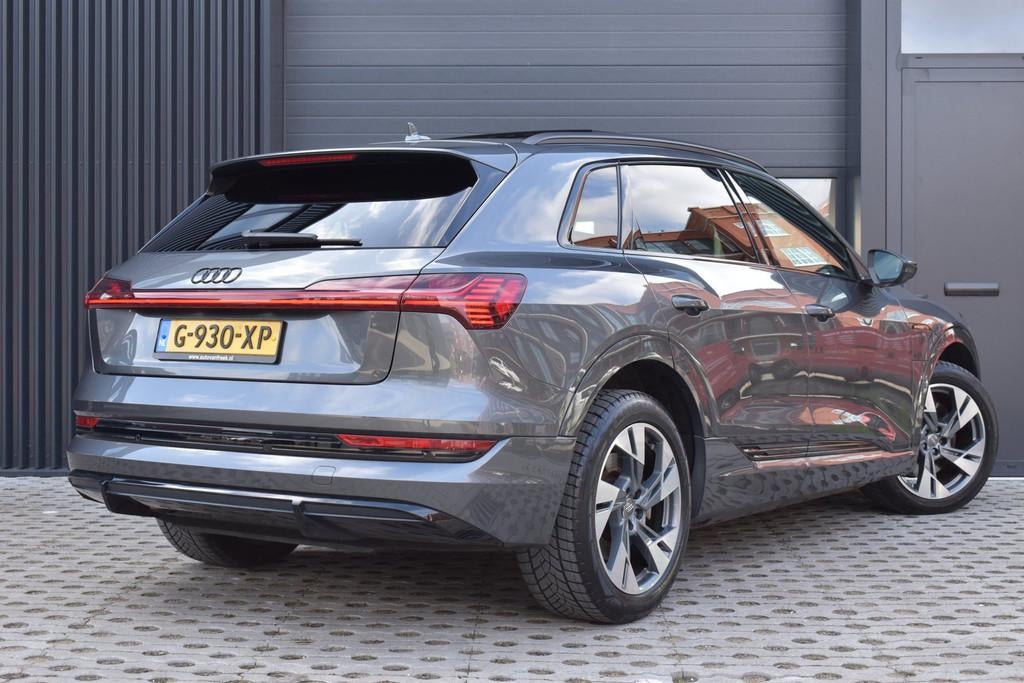 Audi E-tron E-tron 50 quattro S-LINE BLACK OPTIC | 91.7% SOH, Automaat, USB, Origineel Nederlands, Vierwielaandrijving