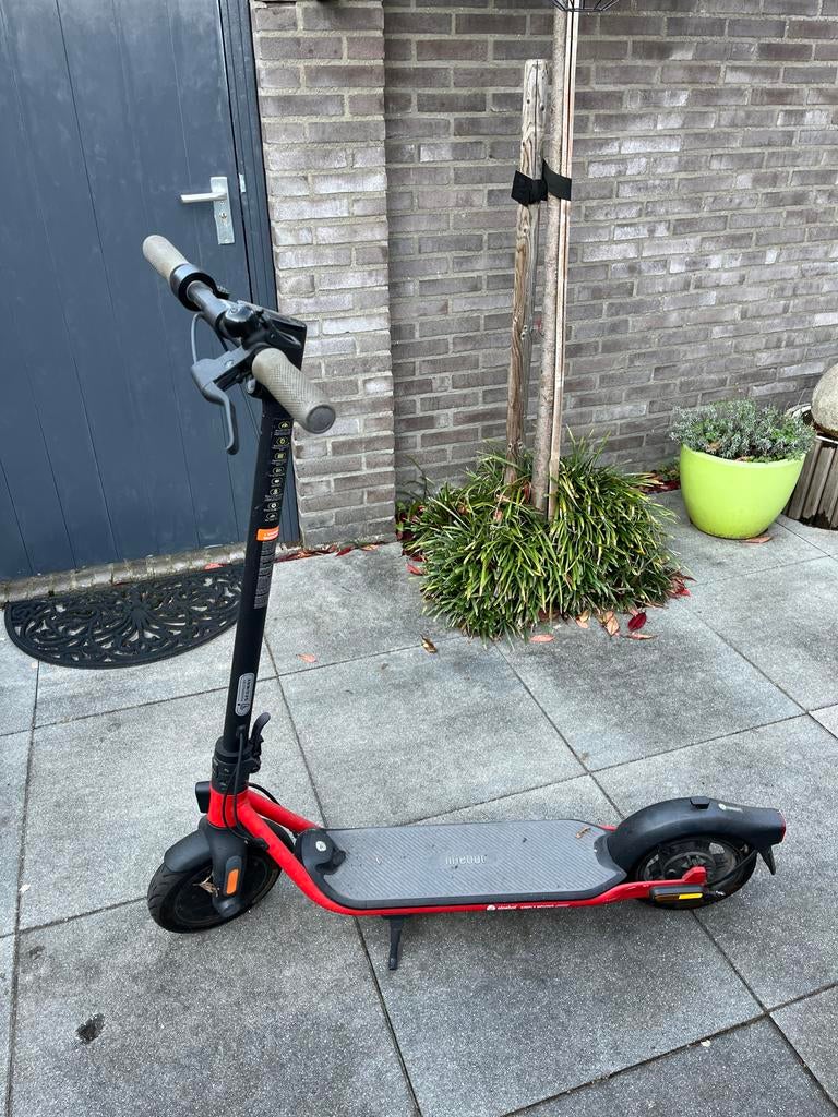Ninebot Elektrische Step - Zo goed als nieuw, Fietsen en Brommers, Ophalen, Zo goed als nieuw, Elektrische step (E-scooter)