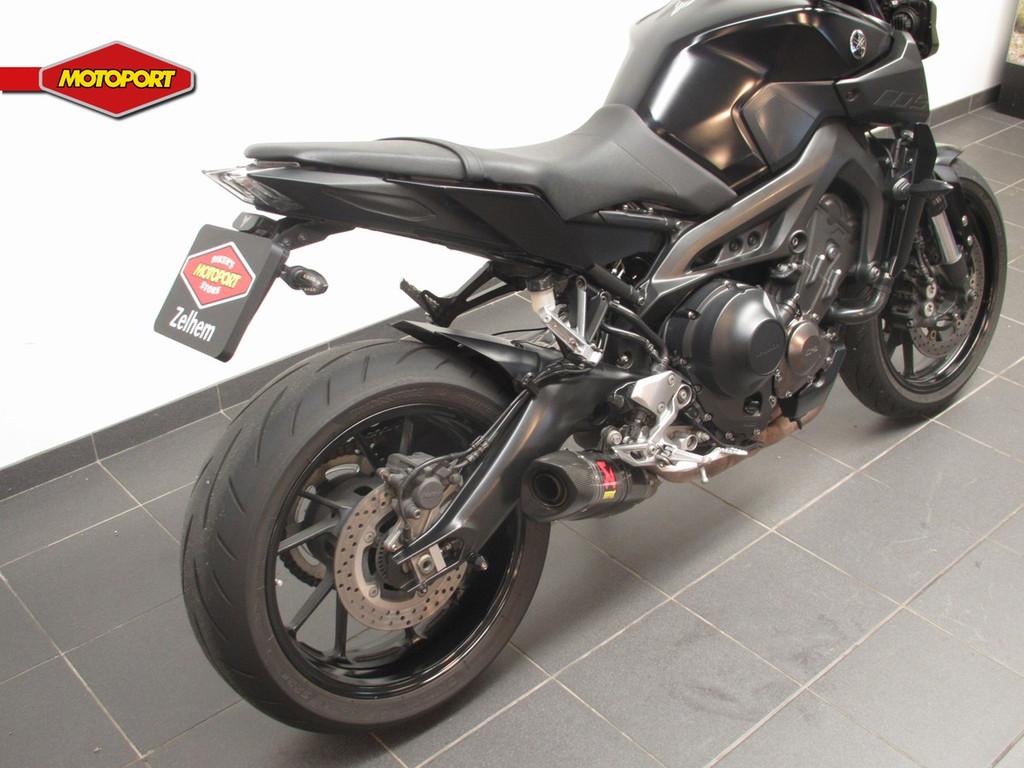 Yamaha MT-09 ABS (bj 2017) - foto 2