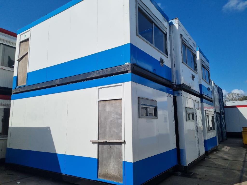 VOORJAARSOPRUIMING 4 Goedkope units 6x12 meter, Ophalen