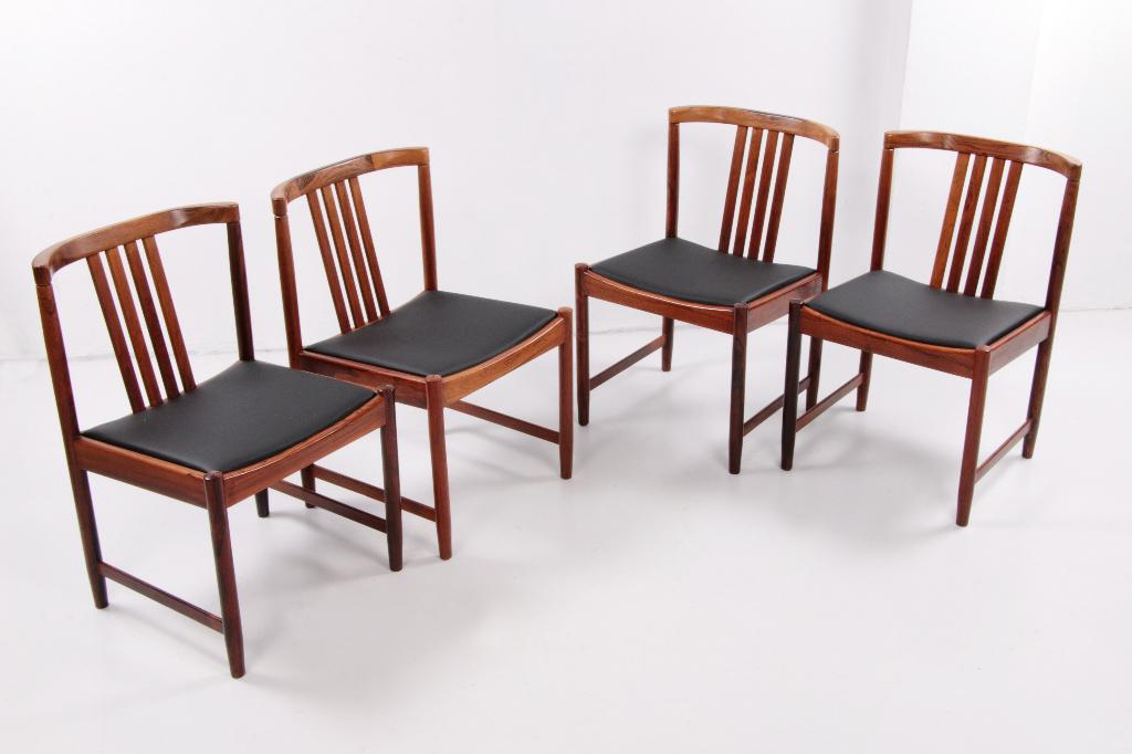 Vintage Scandinavian Dining Chairs by Illum Wikkelsø, 1960s, Leer, Bruin, Scandinavish Style, Ophalen of Verzenden
