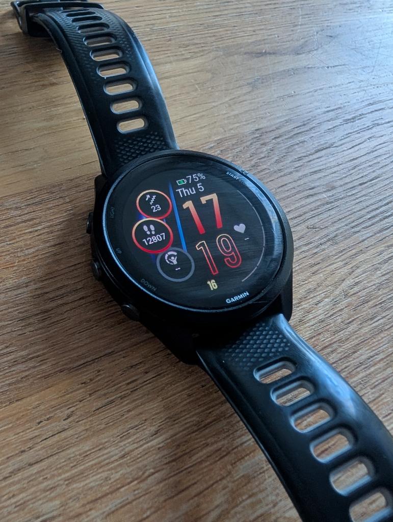 Garmin Forerunner 265, Sieraden, Tassen en Uiterlijk, Sporthorloges, Zo goed als nieuw, Android, Zwart, Afstand, Calorieverbanding