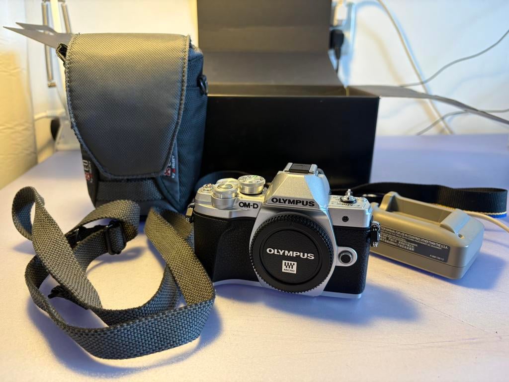 Olympus OM-D E-M10 Mark III, Audio, Tv en Foto, Fotocamera's Digitaal, 20 Megapixel, Ophalen of Verzenden, Zo goed als nieuw, Olympus