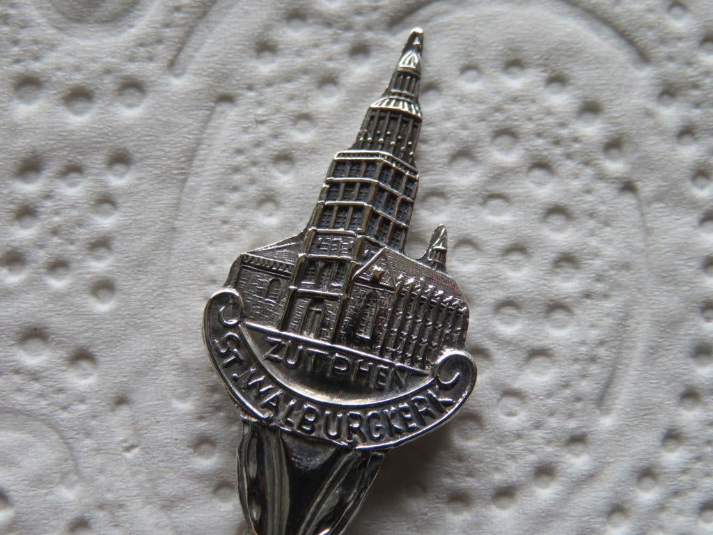 Verzilverd Lepeltje St. Walburgkerk te Zutphen, Overige materialen, Verzenden, Verzilverd, Zo goed als nieuw