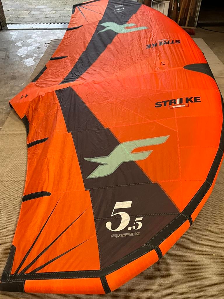 F-One Strike V3 wing 5,5m², Watersport en Boten, Ophalen of Verzenden, Gebruikt