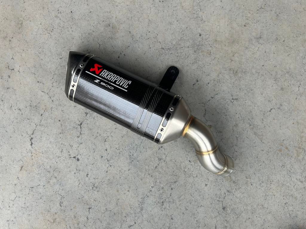 *NIEUW* Kawasaki Z900 (A2) Akrapovic Carbon uitlaat, Motoren, Tuning en Styling, Ophalen of Verzenden