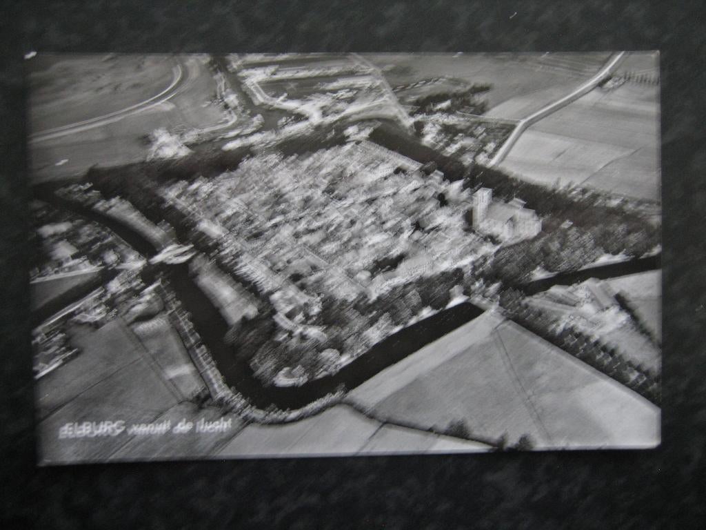 ELBURG Luchtopname A 1968, Verzamelen, Ansichtkaarten | Nederland, Ophalen of Verzenden, 1960 tot 1980, Gelderland