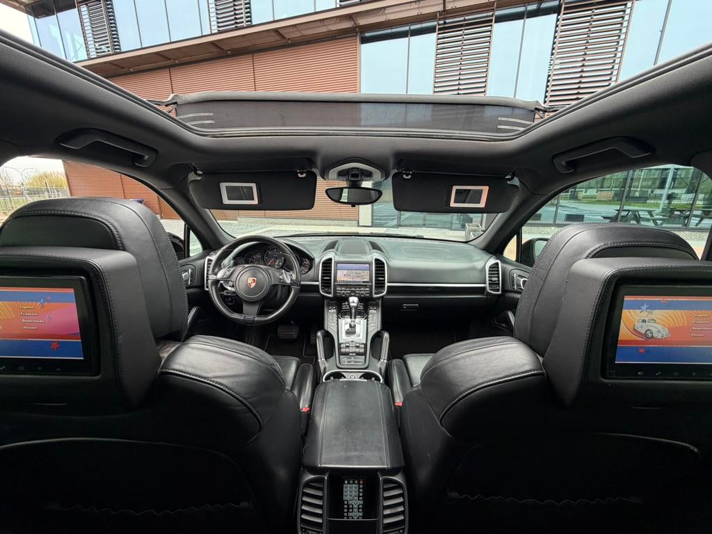 BLACK Porsche Cayenne 3.0 D V6 240PK+ TV’s-2xPano-21”4x4 SUV, Automaat, Cayenne, Zwart, 2500 kg