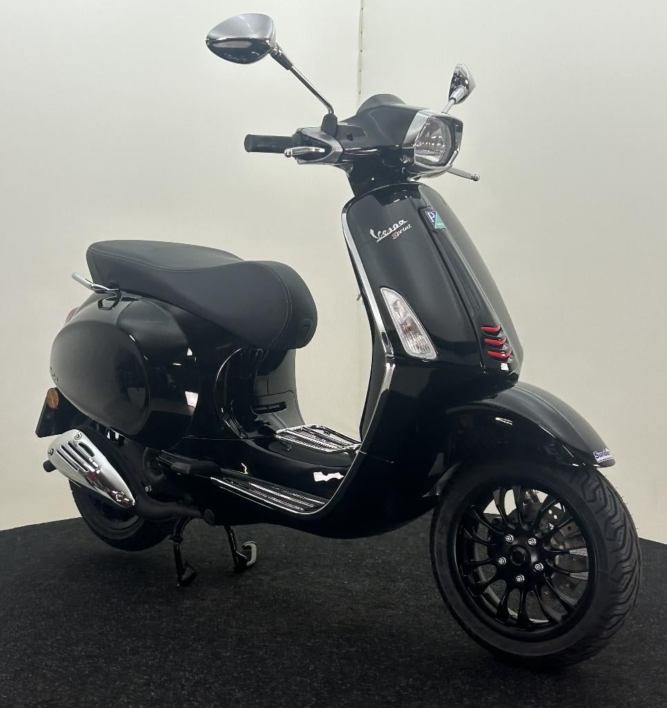 Vespa Sprint S glans zwart 25km/uur, Ophalen, Overige modellen, Zo goed als nieuw, Benzine