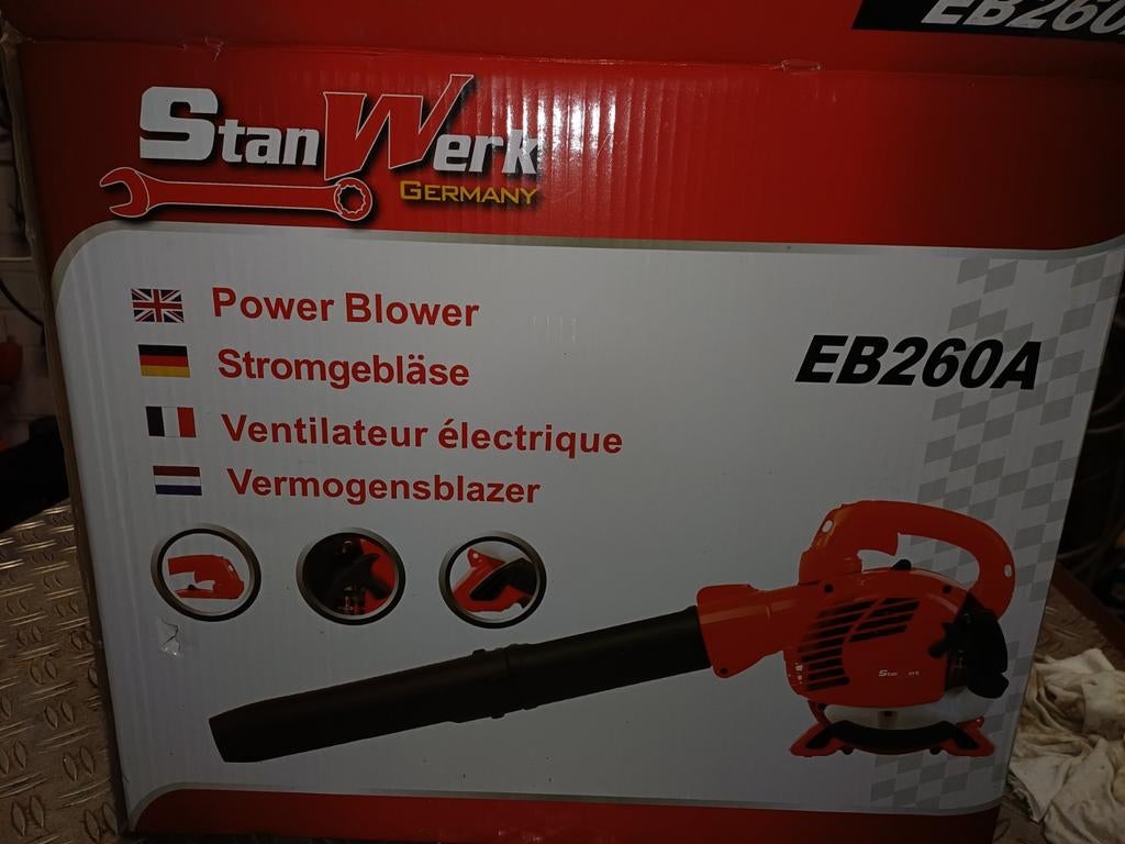 Benzine bladblazer nieuw in doos., Tuin en Terras, Bladblazers, Ophalen of Verzenden, Nieuw, Benzine