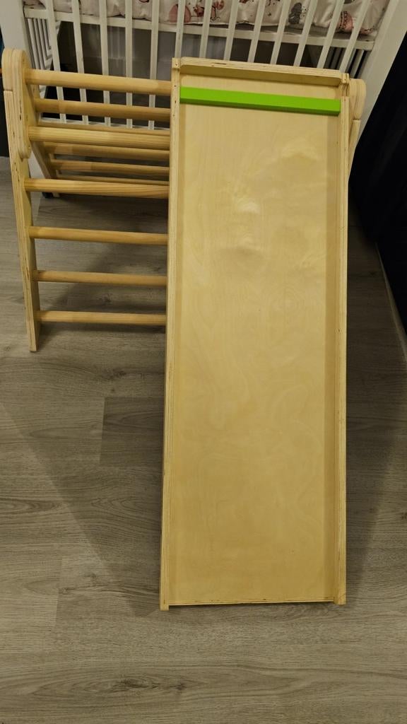 Klimrek met glijbaan, Ophalen, Zo goed als nieuw