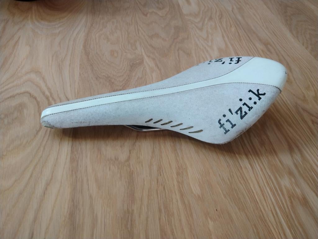 Fizik Arione zadel, Ophalen, Gebruikt, Racefiets, Zadel