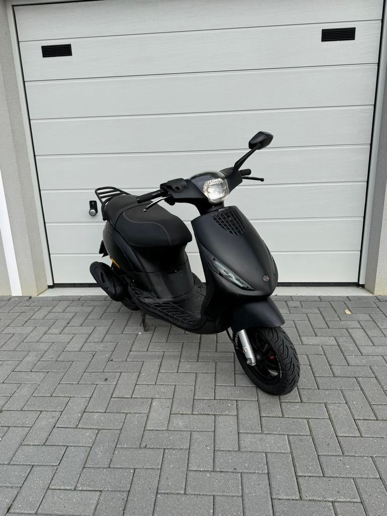 Piaggio zip 50cc 4t snor, Piaggio, Ophalen of Verzenden, Zo goed als nieuw, Benzine