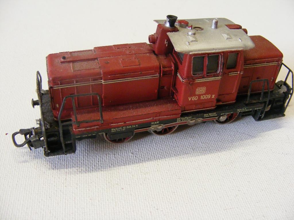 marklin v60, Hobby en Vrije tijd, Modeltreinen | H0, Wisselstroom, Gebruikt, Locomotief, Ophalen of Verzenden