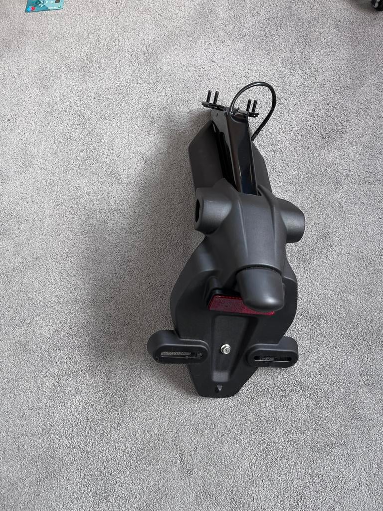 Originele ongebruikte kentekenplaathouder yamaha mt 125, Motoren, Ophalen, Nieuw