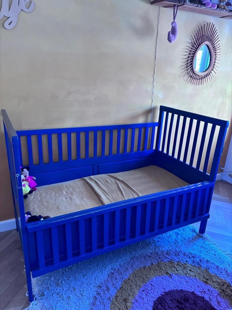 Blauw kinderbed - Stevig en comfortabel, Ophalen, Gebruikt, Eenpersoons, Blauw