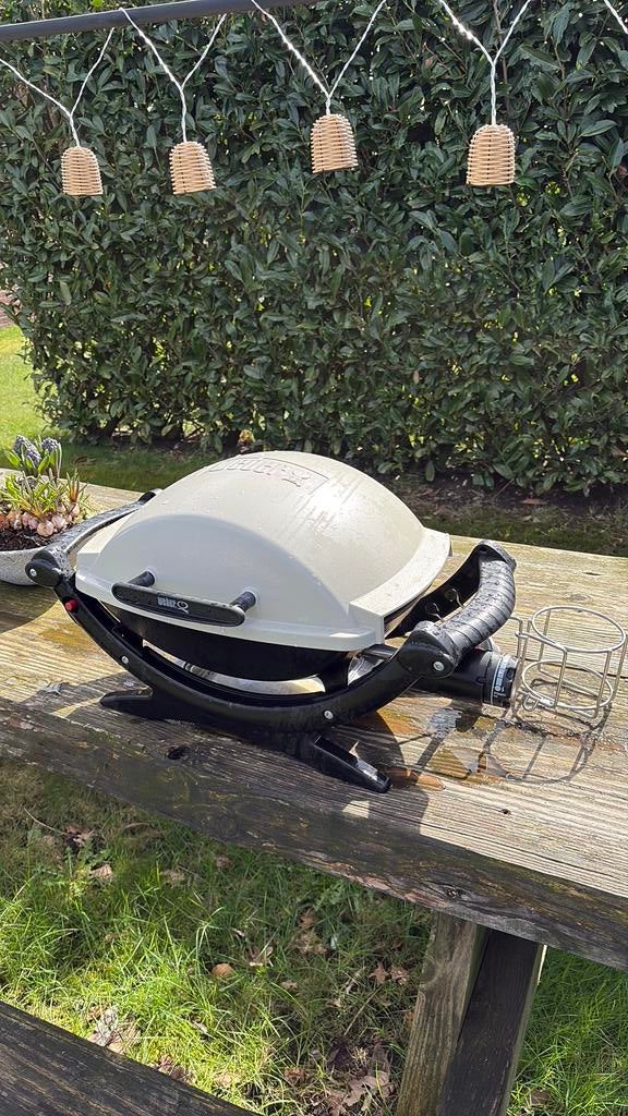 WEBER Q100 camping, Tuin en Terras, Ophalen of Verzenden, Zo goed als nieuw