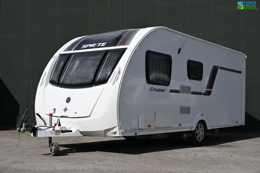 Sprite Cruzer 480 SR Mover Zakluifel Fietsendrager BOVAG 25, Caravans en Kamperen, Standaardzit, Bedrijf, Kachel, Lengtebed