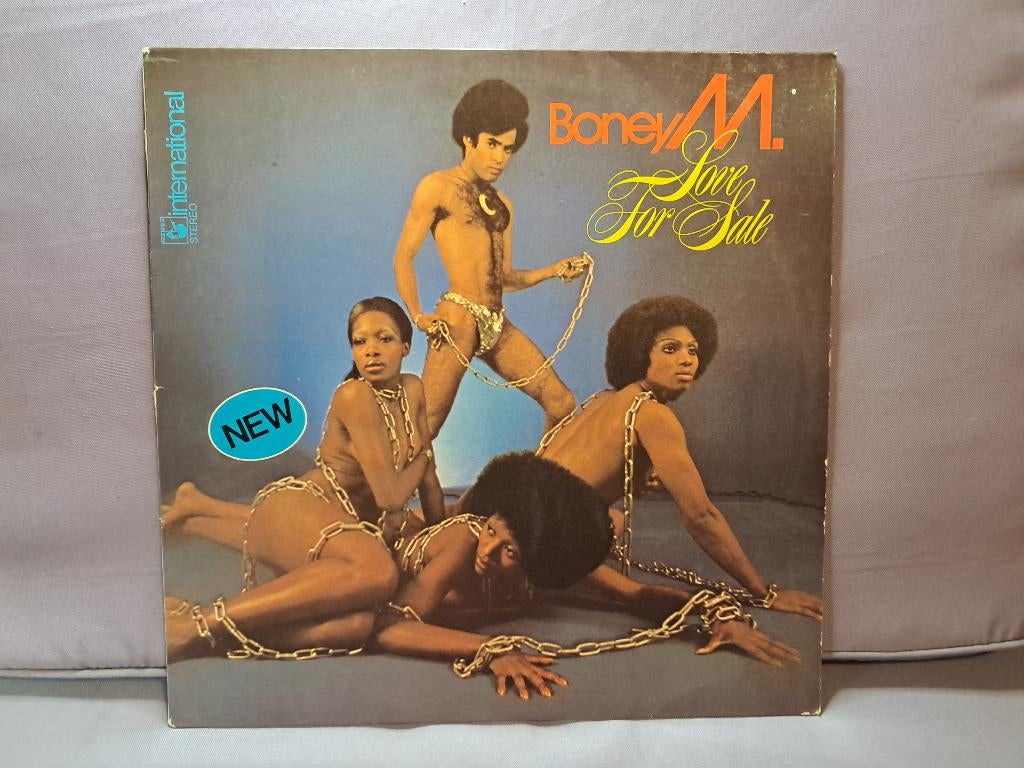 lp. disco. boney m. love for sale. met poster. ex, Gebruikt, Inclusief poster, Ophalen of Verzenden, 1970 - 1979