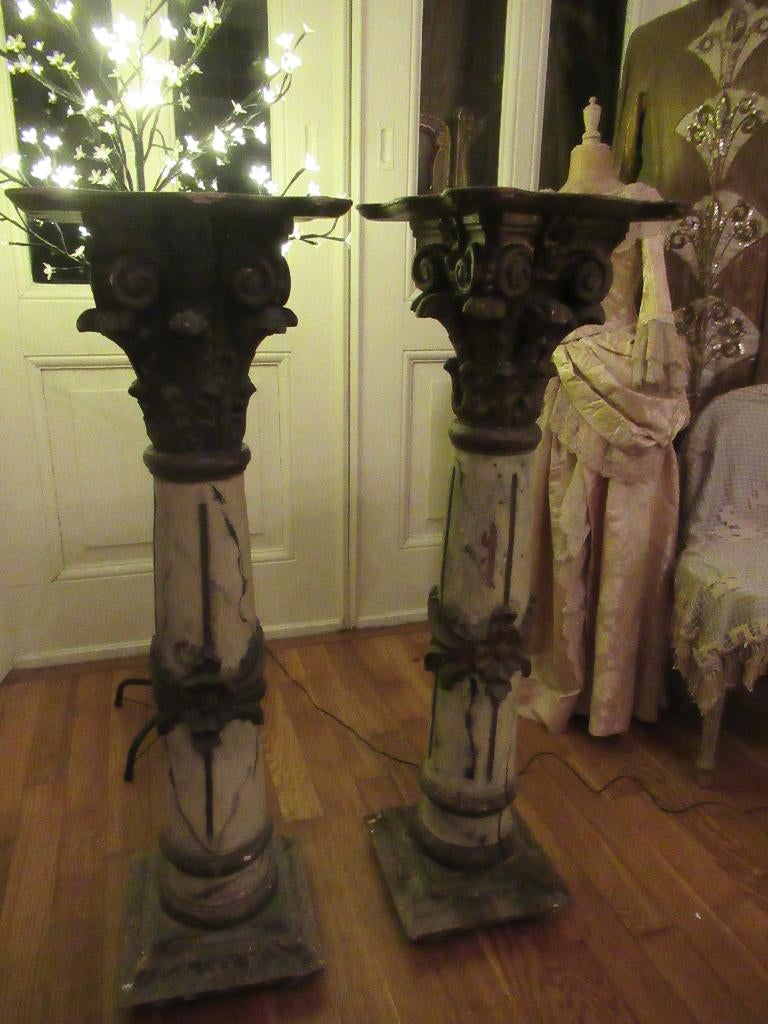 2 antieke HOUTEN PILAREN, Ophalen