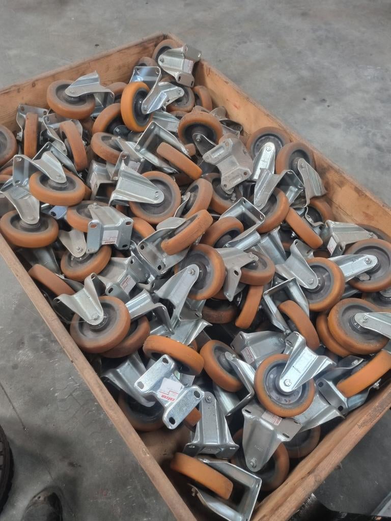 Bokwielen nieuw pallet vol 125mm. Gelagerd KOOPJE, Ophalen, Nieuw, 100 tot 250 mm