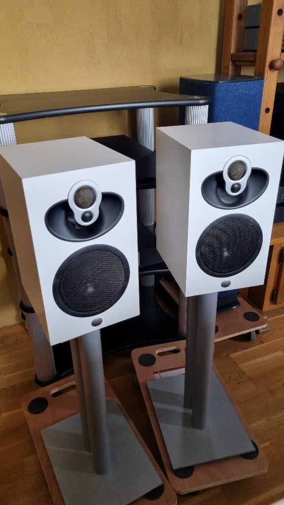Linn Majik 109 speakers luidsprekers , 2k array, wit, Overige merken, Gebruikt, Ophalen of Verzenden, 60 tot 120 watt