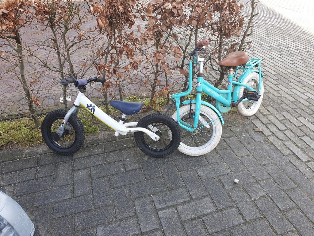Kinderfietsen: Loopfiets Husqvarna en kinderfiets, Ophalen of Verzenden, Gebruikt, 16 tot 20 inch, Husqvarna