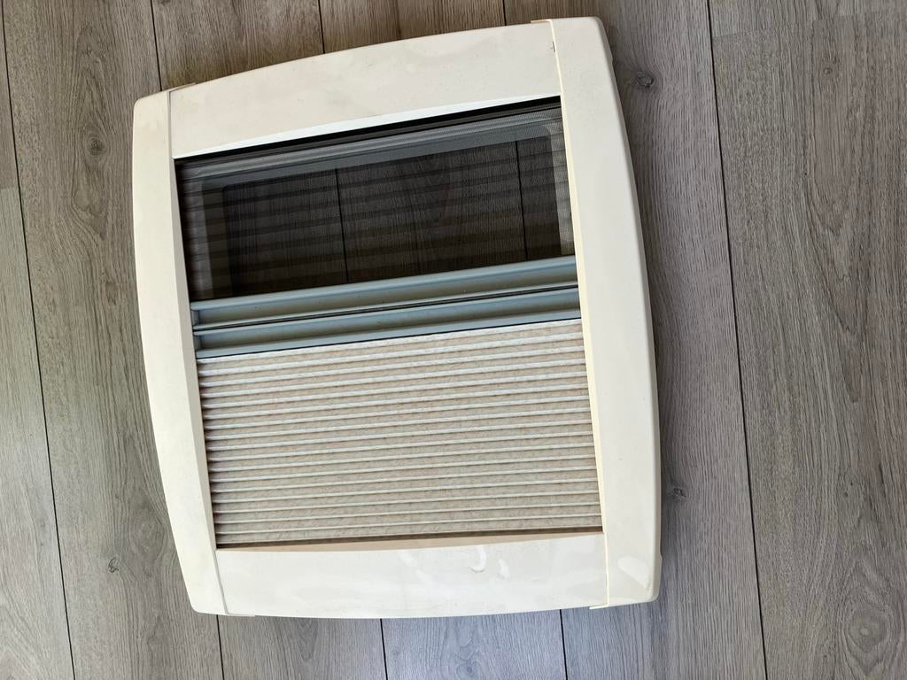 MPK dakluik met grote kap en combirollo 40x40, Caravans en Kamperen, Caravan accessoires, Ophalen, Gebruikt