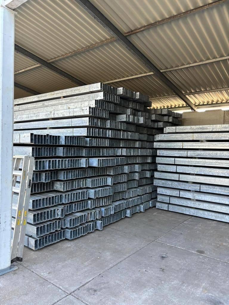 Koker 160x60x4 mm  10 mtr. lang (nieuwstaat), Ophalen, N.v.t., N.v.t., Zo goed als nieuw