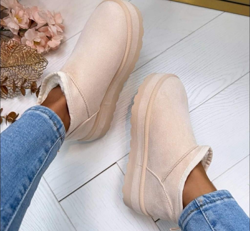 Boots, Ophalen of Verzenden, Nieuw, Beige